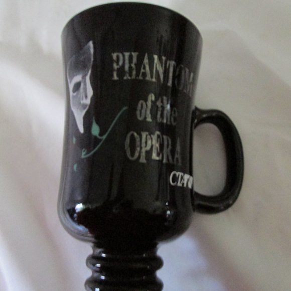 Footed Phantom Of The Opera Mug - Picture 6 of 7